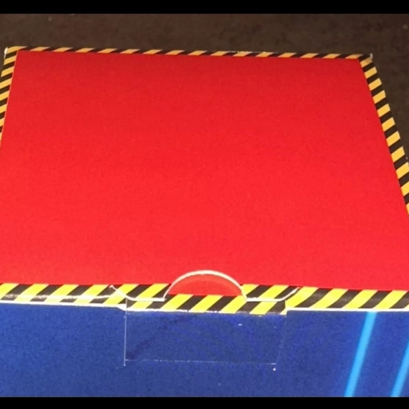 NIB 2024 McDonald's Despicable Me 4 Happy Meal Toy - #10 - Mega Jerry In Box - Picture 5 of 11